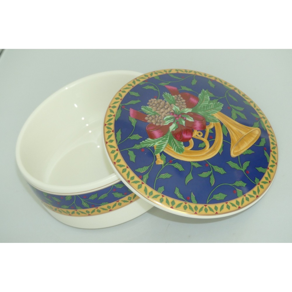Mikasa Holiday Music Horn Round Porcelain Lidded Trinket Dish Box Christmas
